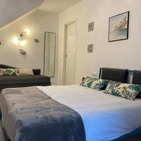 Pae Veciu Privata Con Bagno 4*