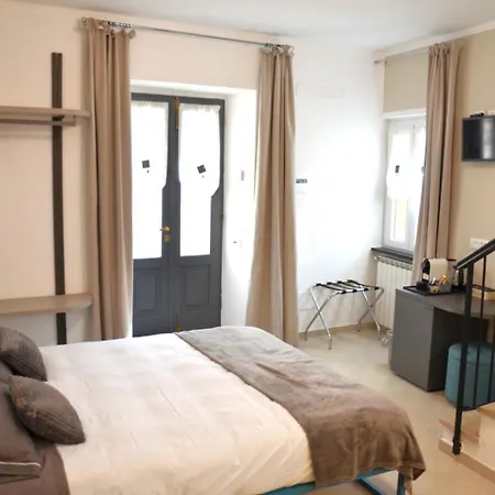 Pae Veciu Privata Con Bagno Pensjonat 4*