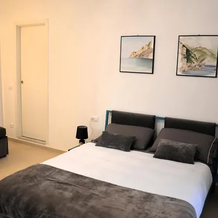 Pensjonat Pae Veciu Privata Con Bagno 4*