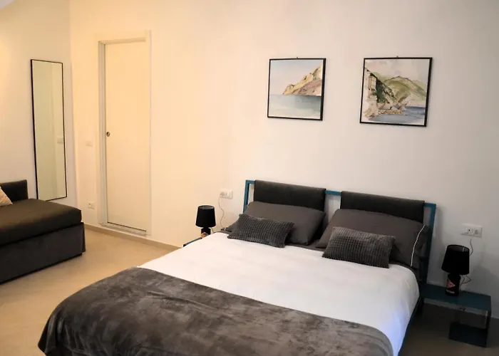 Pensjonat Pae Veciu Privata Con Bagno 4*